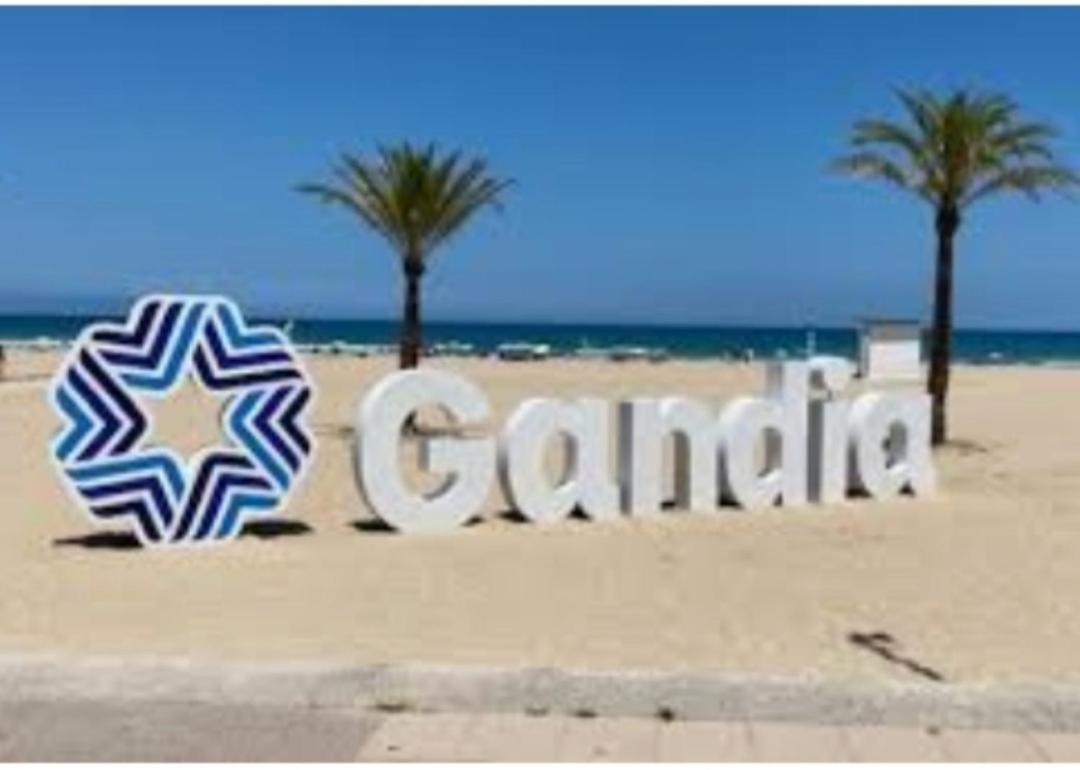 Estudio Recien Reformado Muy Cerca Del Mar Playa de Gandia Buitenkant foto